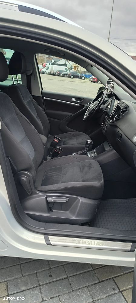 Volkswagen Tiguan 2.0 TDI DPF 4Motion BlueMotion Technology DSG Life - 16