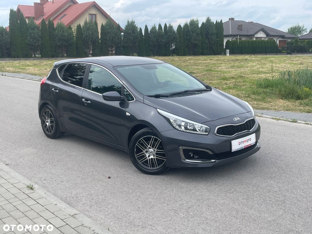 Kia Ceed 1.4 CVVT Vision - 19