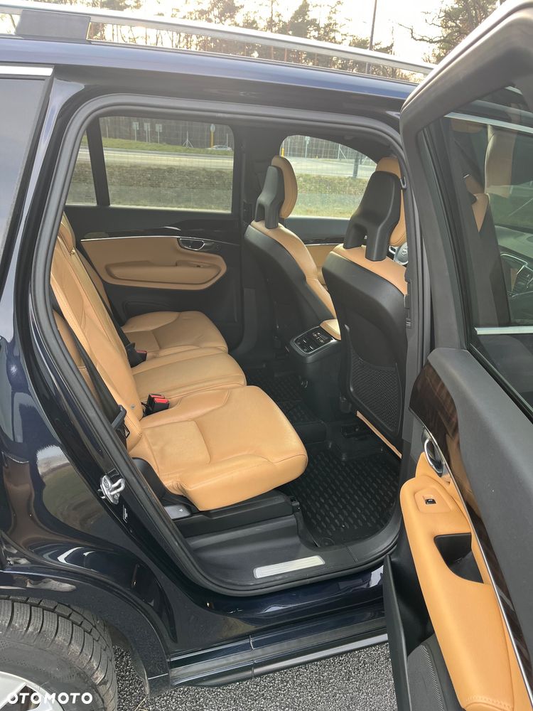 Volvo XC 90 T6 AWD Momentum 7os - 25