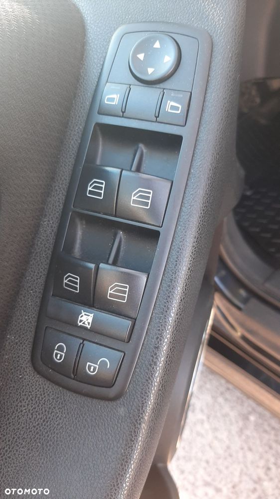 Mercedes-Benz Klasa B 180 CDI Special Edition - 5