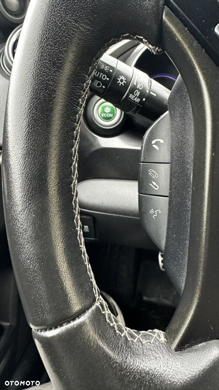 Honda Civic 1.6 i-DTEC Executive Black Edition - 33