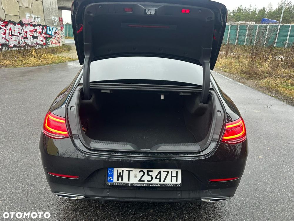 Mercedes-Benz CLS - 24