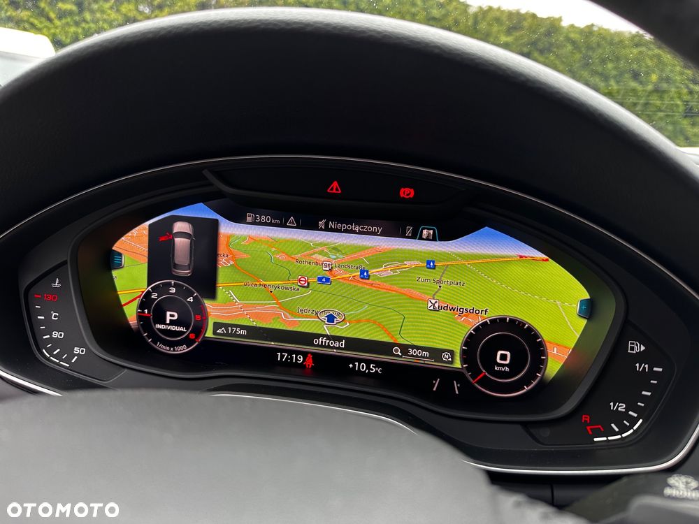 Audi A4 Avant 40 TDI quattro S tronic S line - 36