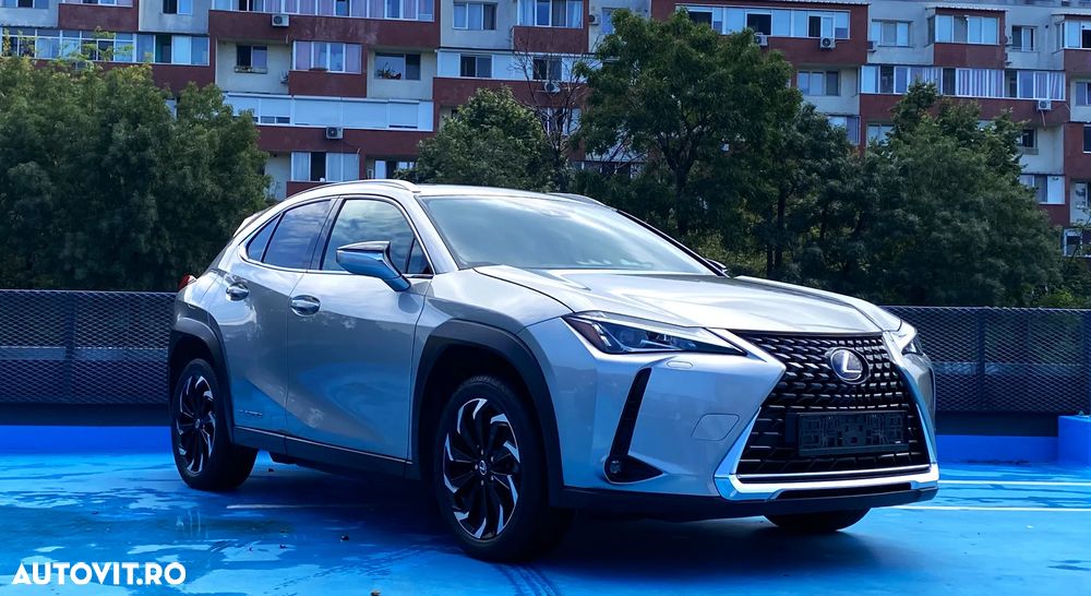 Lexus UX 300e Business - 16