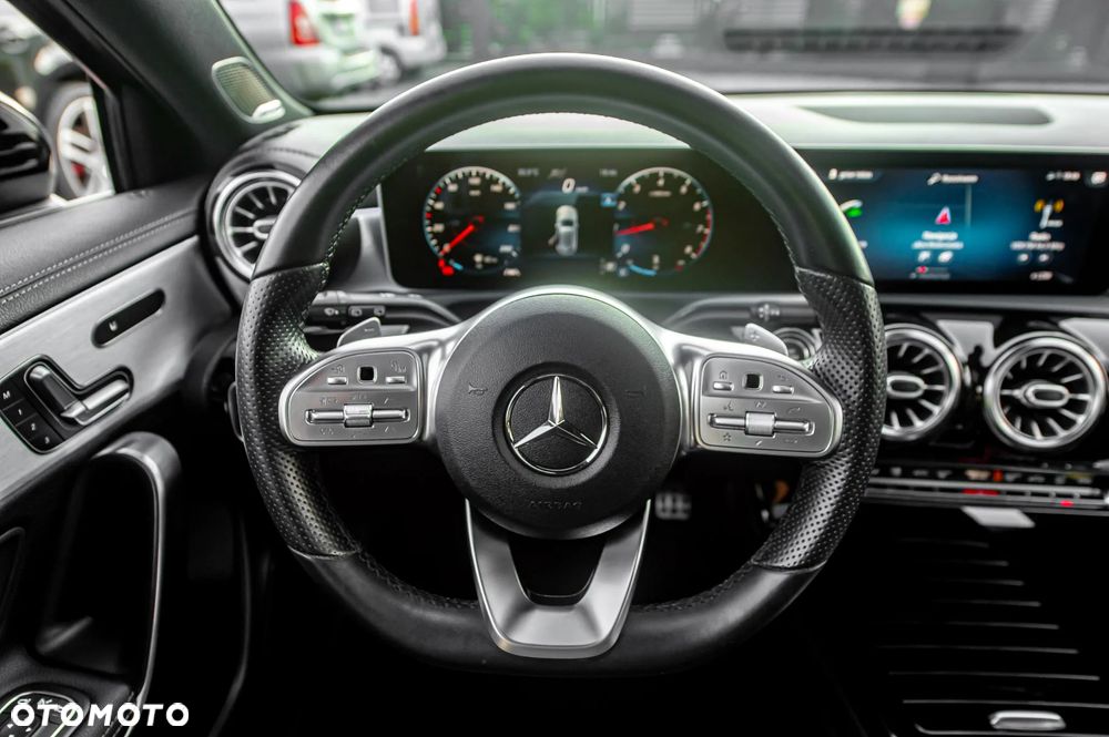 Mercedes-Benz Klasa A 250 4Matic 7G-DCT AMG Line - 22