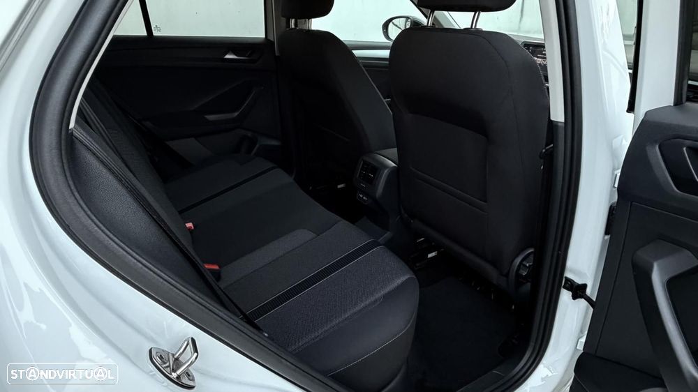 VW T-Roc 1.5 TSI Life DSG - 28