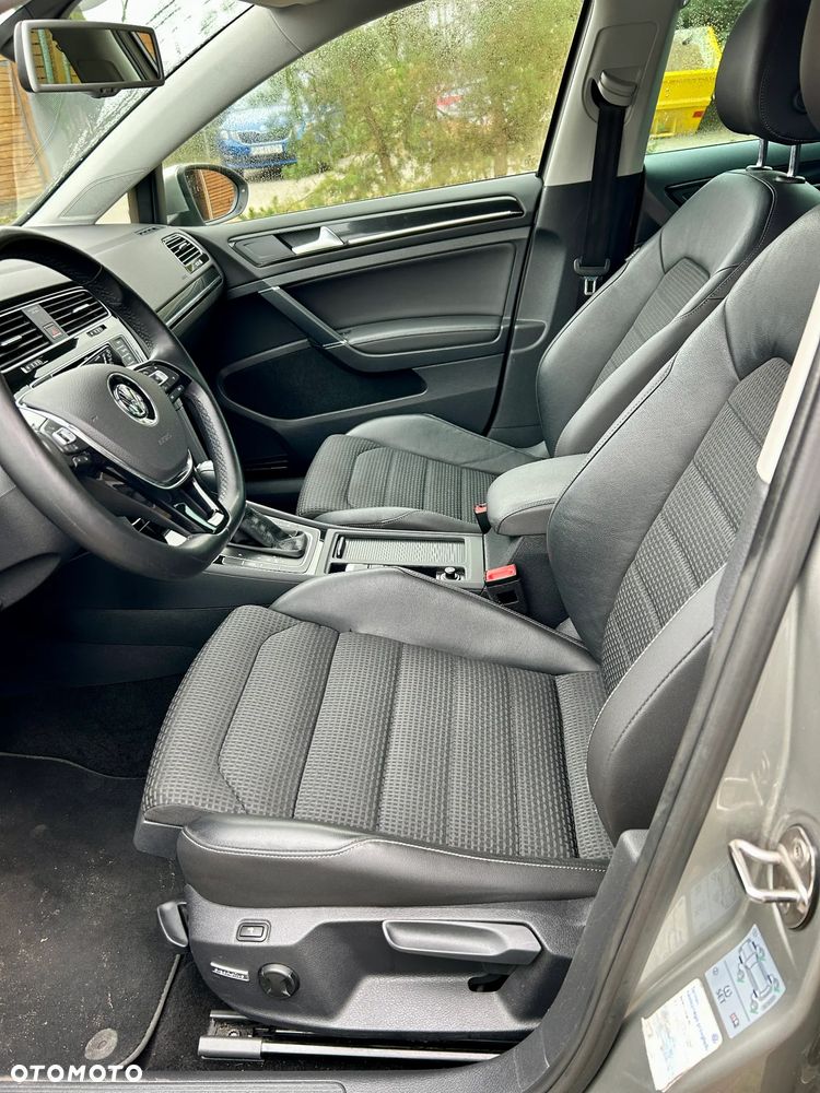 Volkswagen Golf - 13