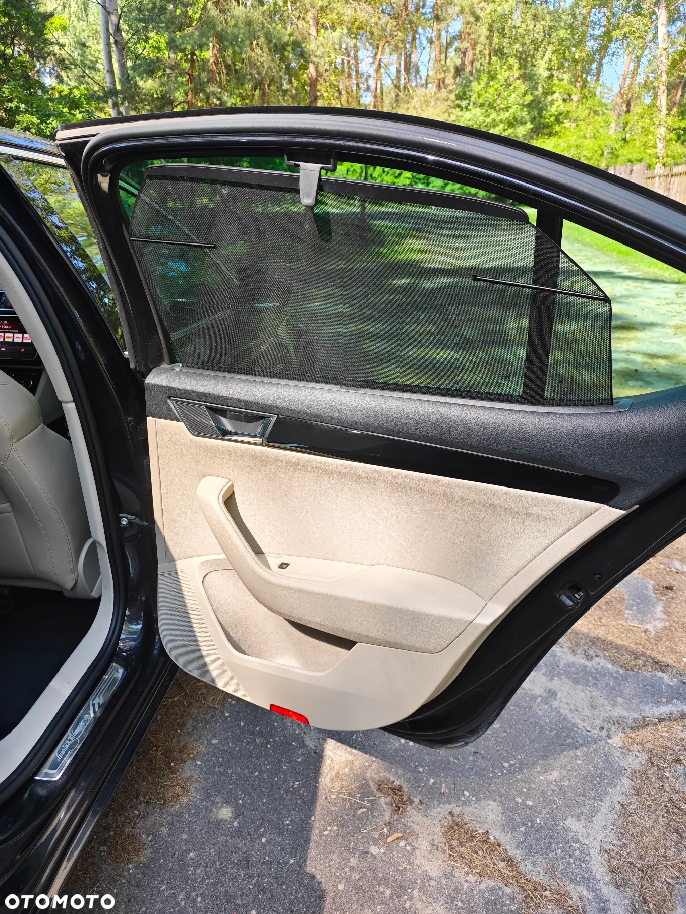 Skoda Superb 1.8 TSI L&K DSG - 11