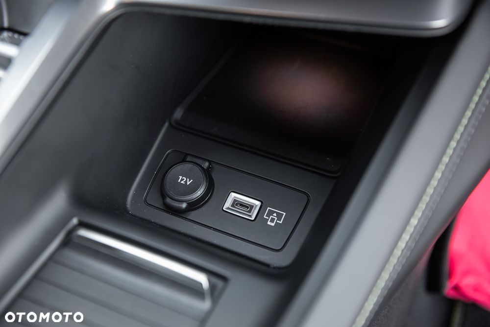 Peugeot 308 BlueHDi FAP 130 EAT8 Stop & Start GT Pack - 26