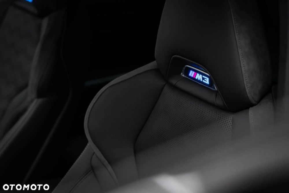 BMW M3 Competition xDrive sport - 23