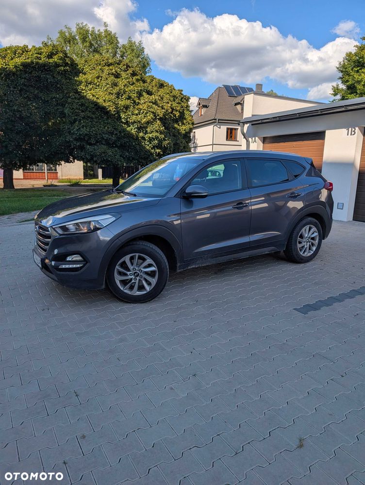 Hyundai Tucson - 2