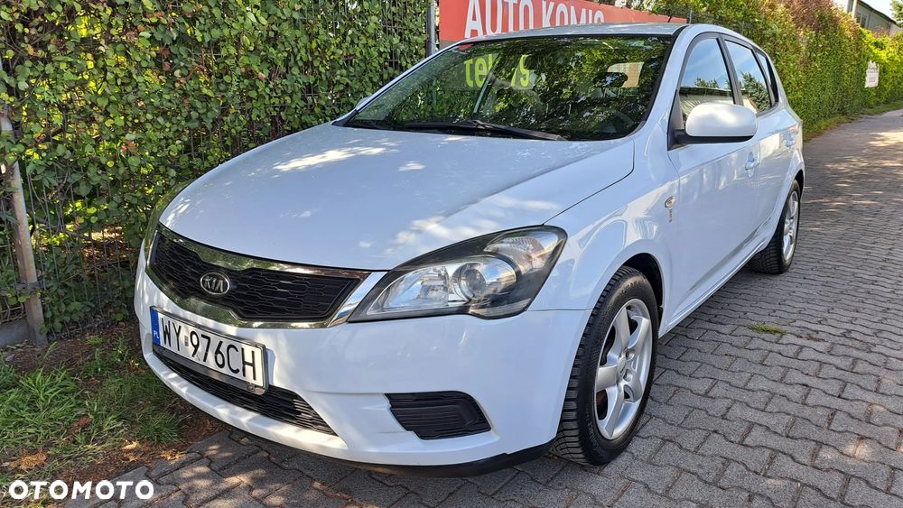 Kia Ceed - 18