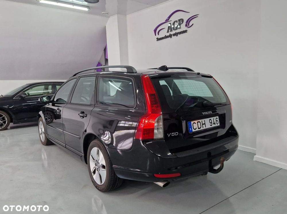 Volvo V50 D5 - 9