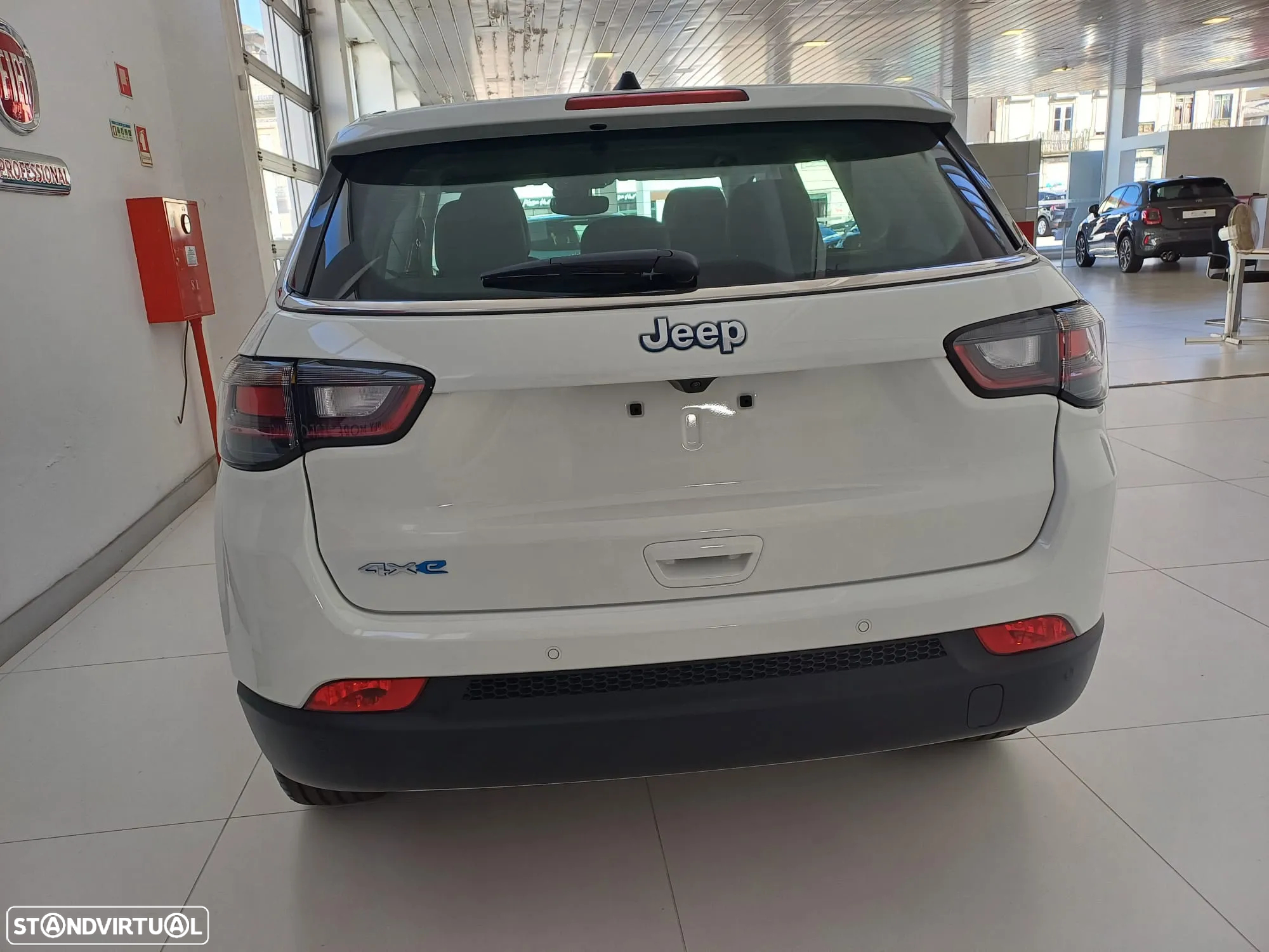 Jeep Compass 1.3 TG 4Xe Atitude - 11