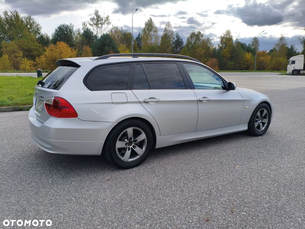 BMW Seria 3 320d DPF - 16