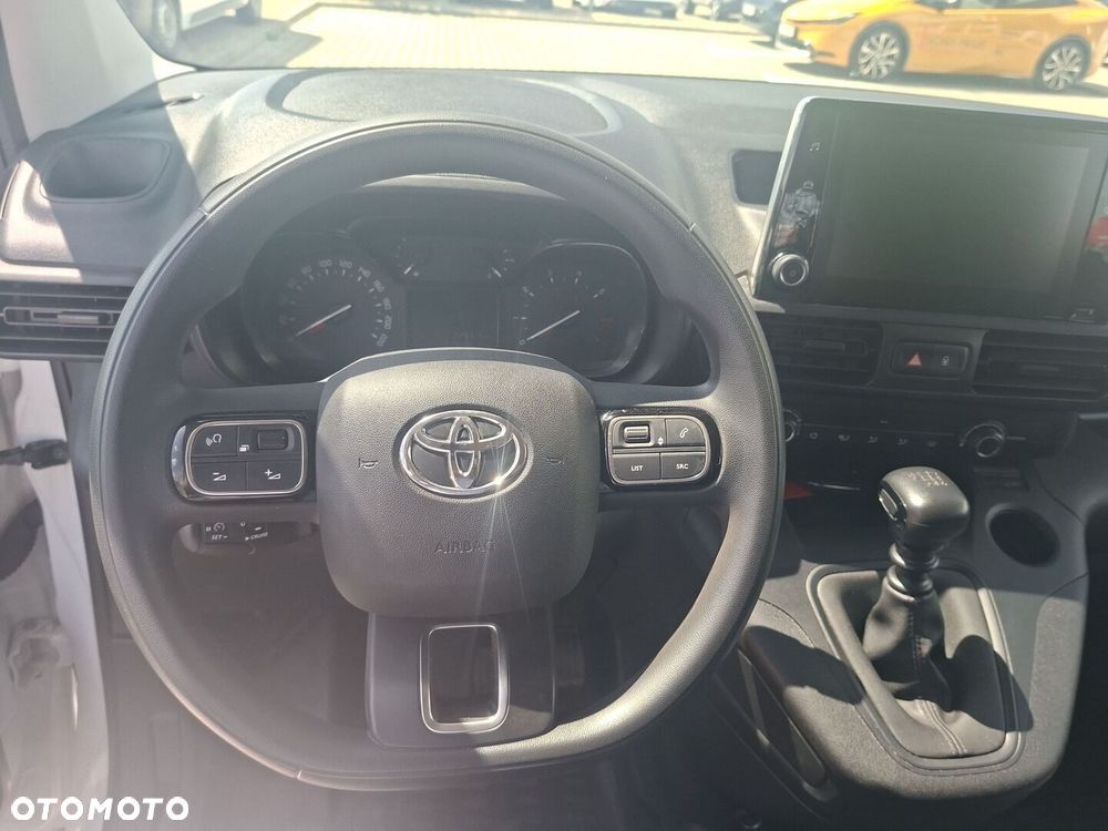 Toyota PROACE CITY - 17