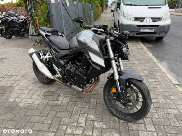 Honda Hornet
