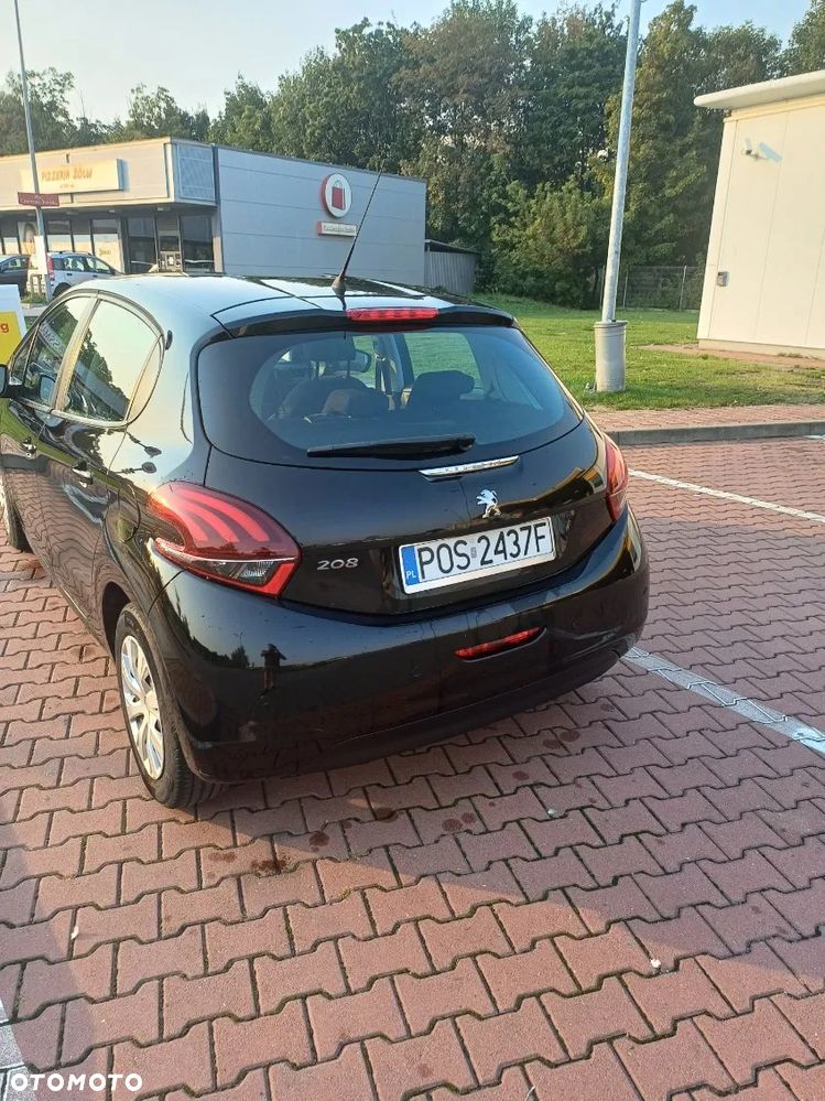 Peugeot 208 1.6 e-HDi Allure STT - 6