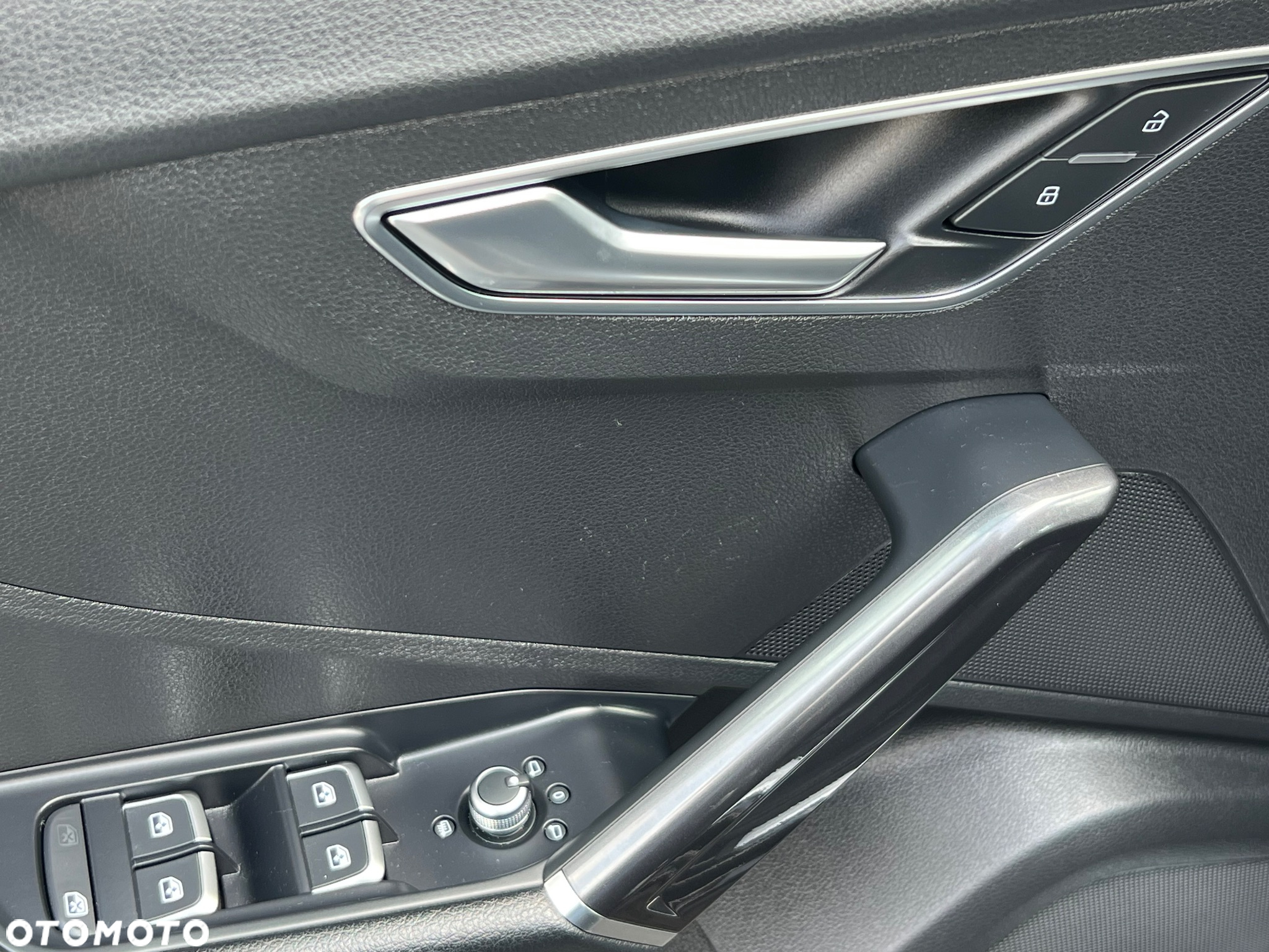 Audi Q2 1.0 TFSI ultra design - 21