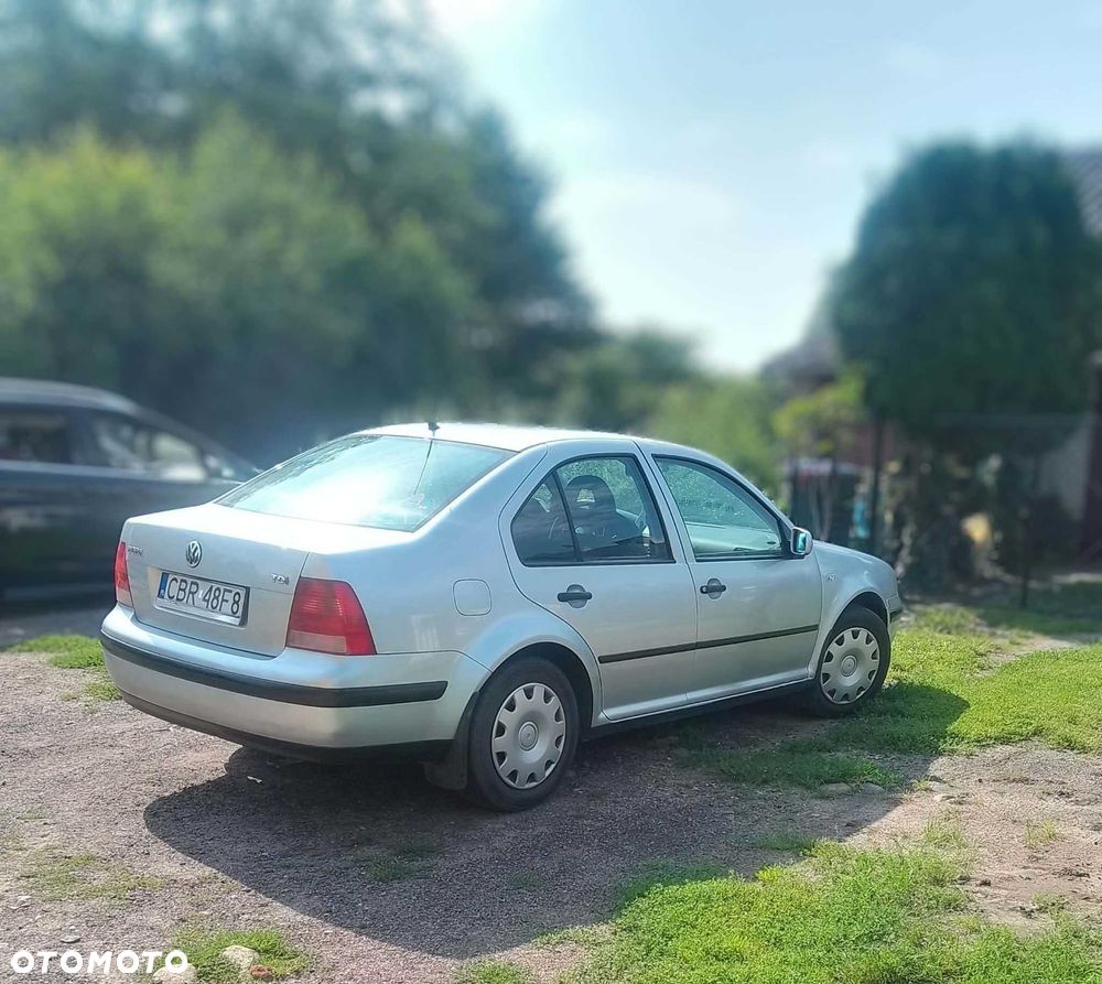Volkswagen Bora - 4