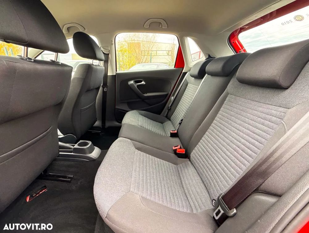 Volkswagen Polo - 19