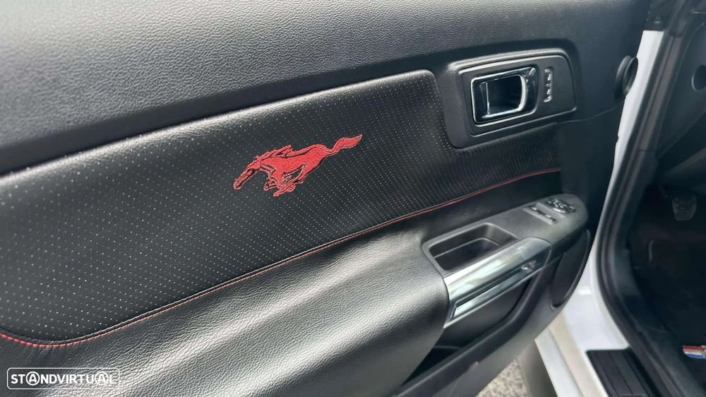 Ford Mustang 2.3i EcoBoost - 21