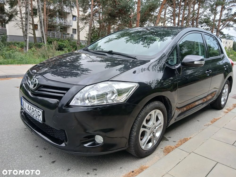 Toyota Auris - 4