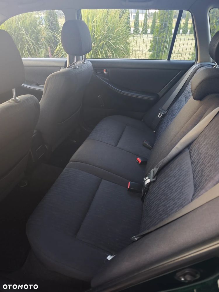 Toyota Corolla 2.0 D-4D - 5