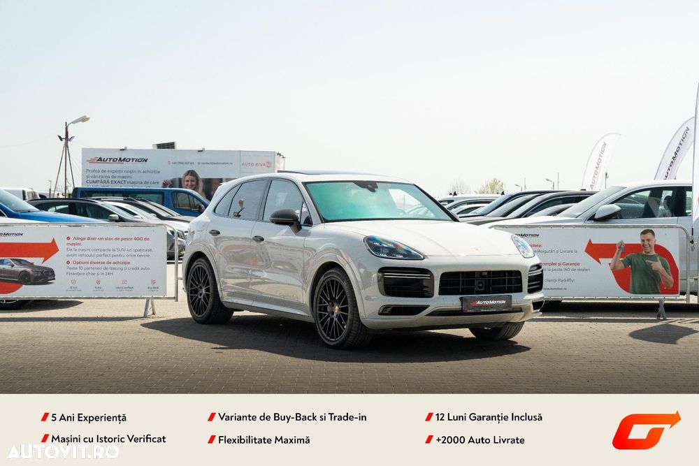 Porsche Cayenne Turbo - 2