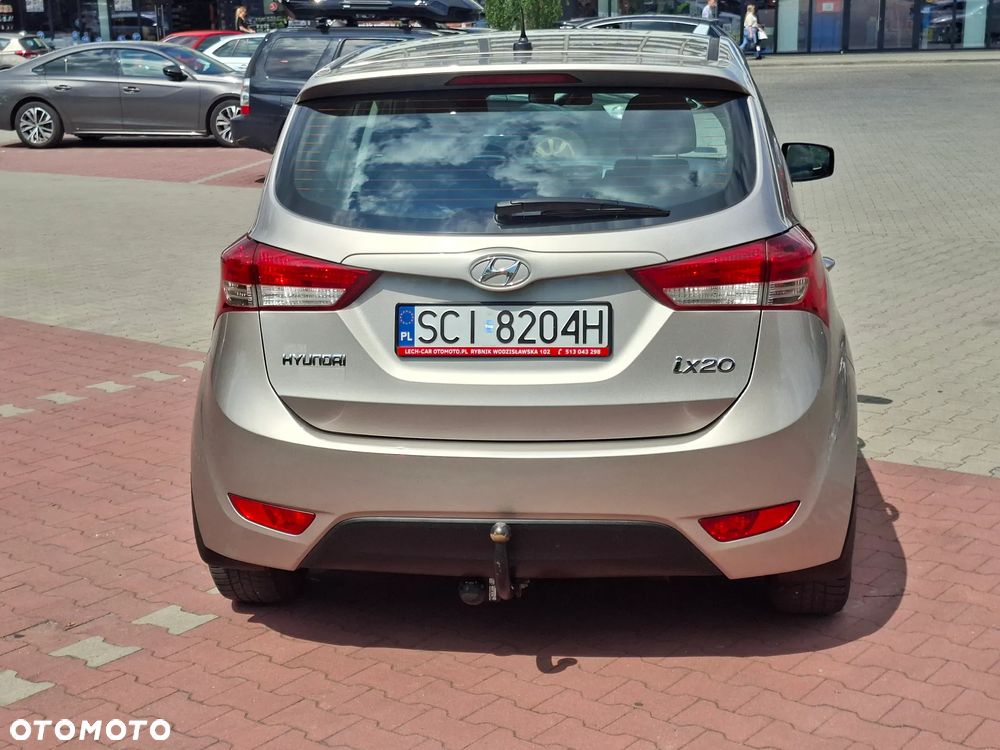 Hyundai ix20 1.4 BlueDrive Classic + - 5