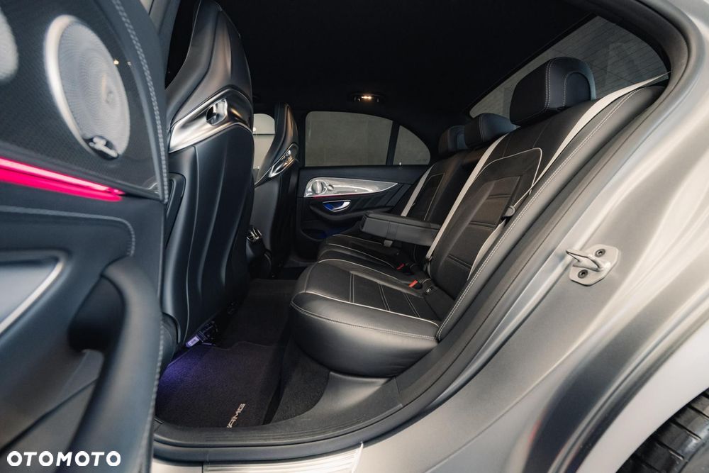 Mercedes-Benz Klasa E AMG 63 S 4-Matic+ - 15