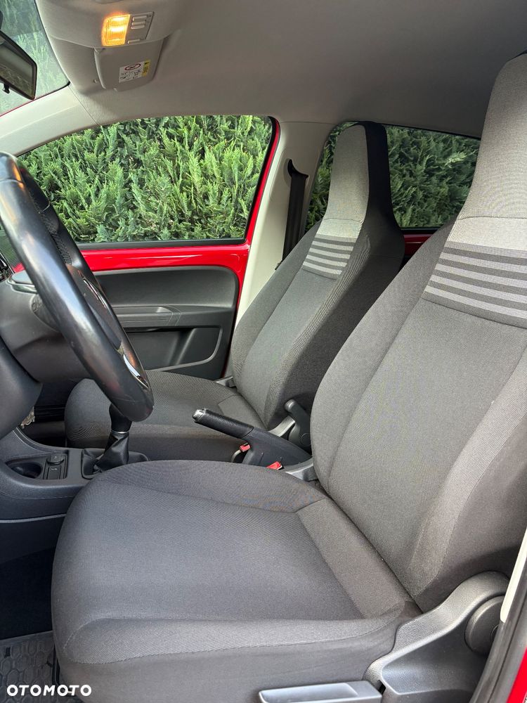 Volkswagen up! 1.0 move - 9