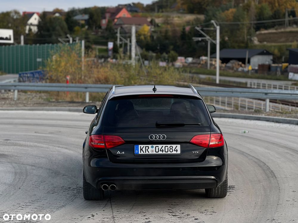 Audi A4 Avant 2015 photo 4