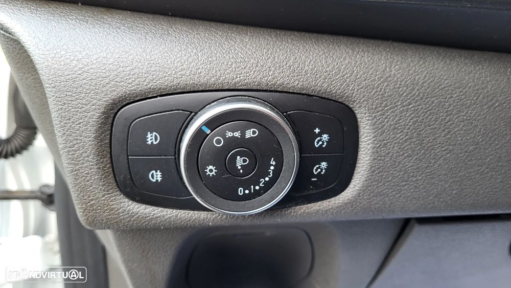 Ford Transit Custom - 11