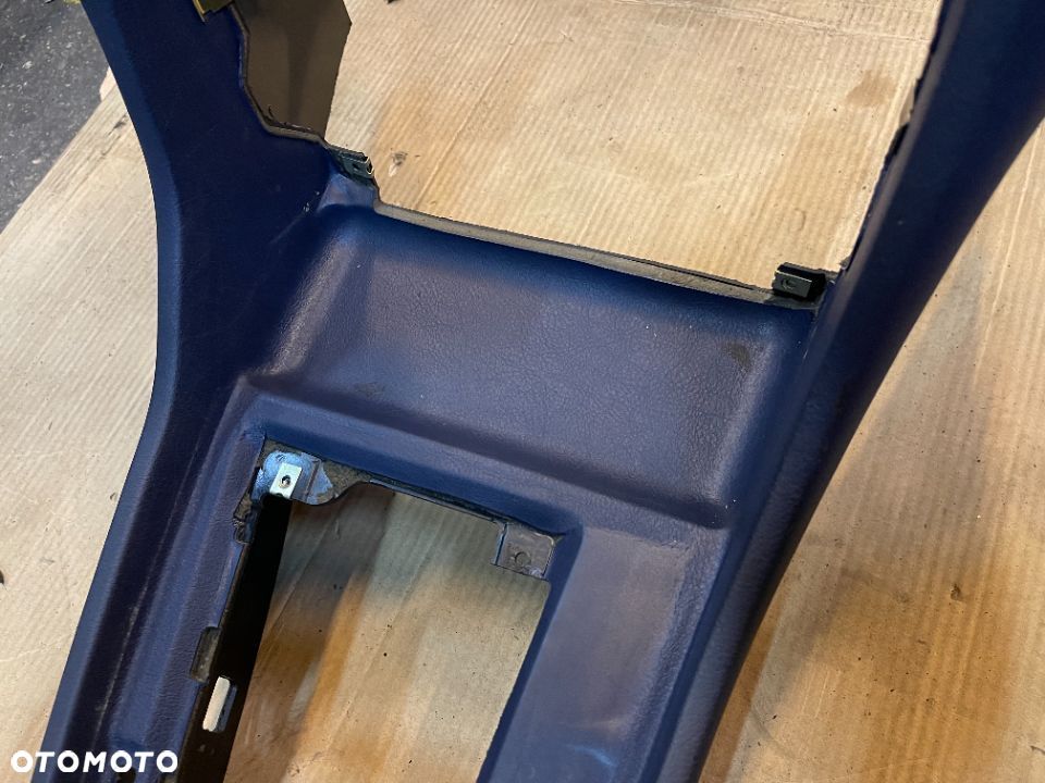 Tunel środkowy niebieski Bmw e38 Europa - 4