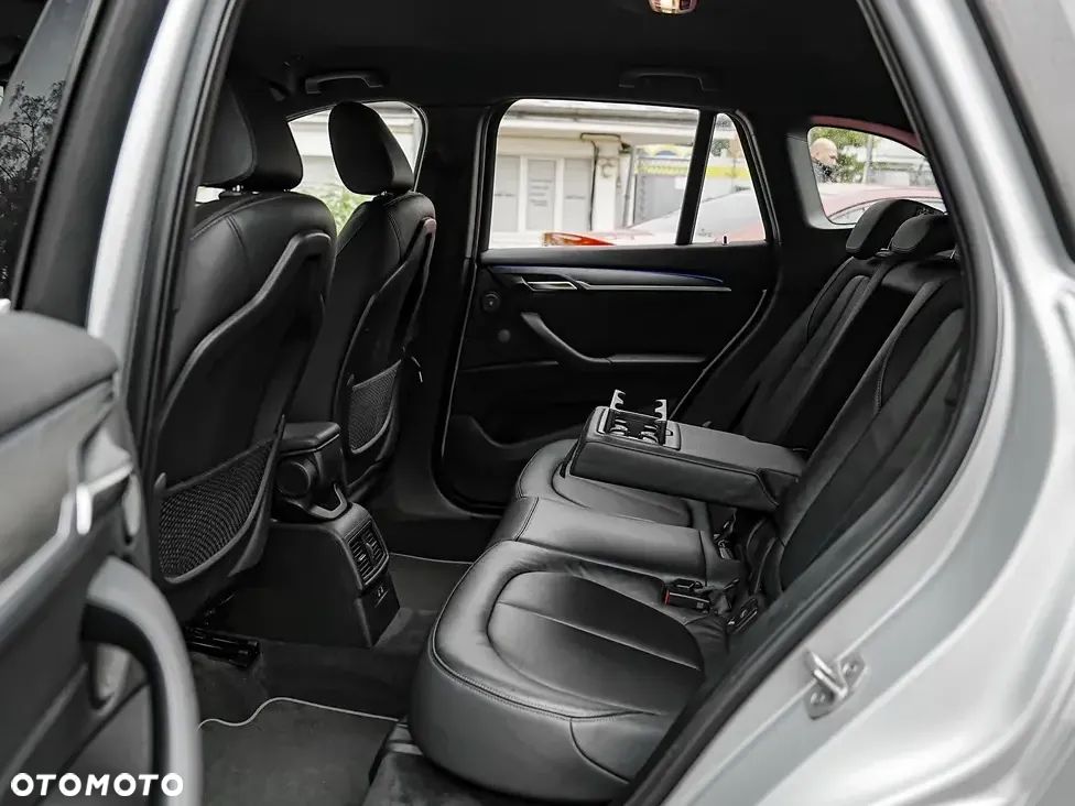 BMW X1 xDrive20d xLine - 21