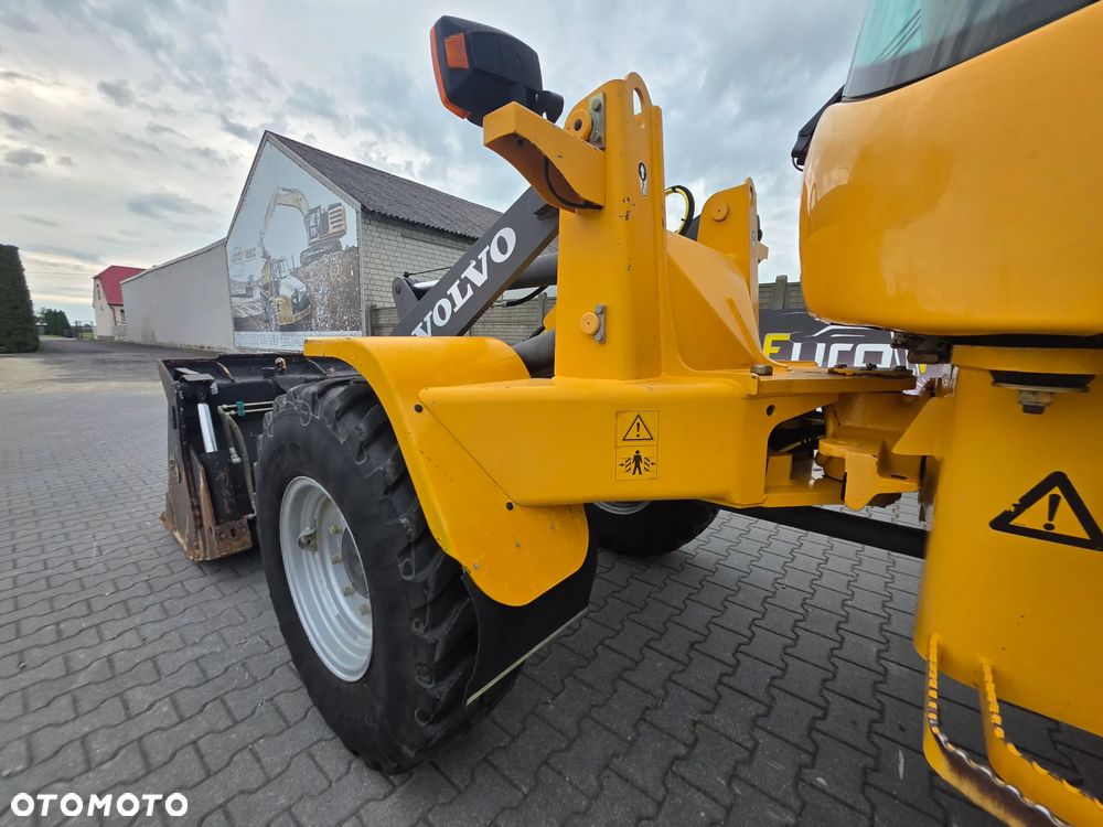 Volvo L30B-ZX, 2013 ROK, ŁYŻKA OTWIERANA + WIDŁY - 16