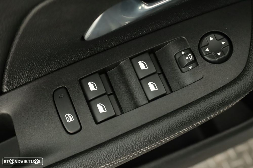 Opel Mokka 1.2 T Ultimate AT - 19