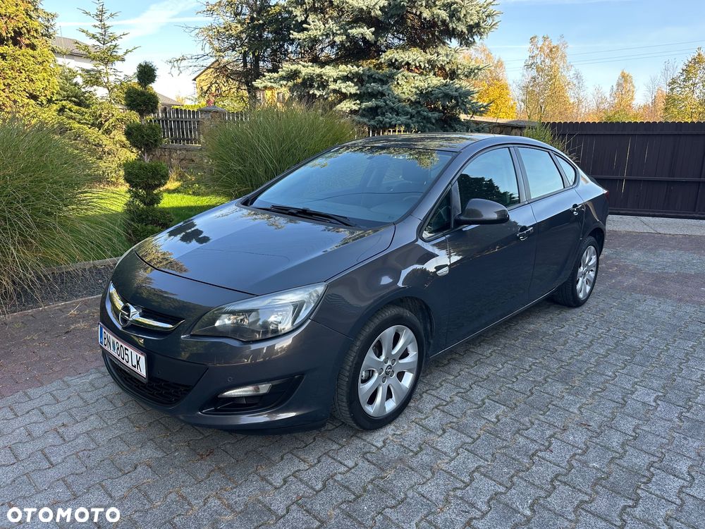 Opel Astra 1.4 Selection - 2