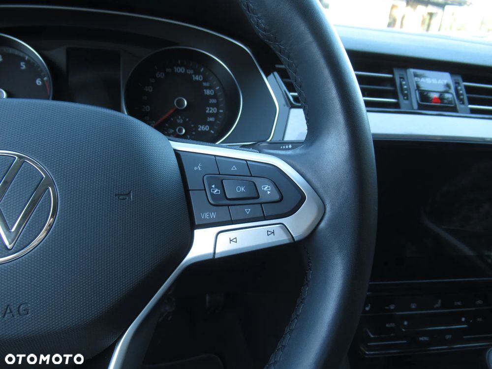 Volkswagen Passat 1.5 TSI EVO Business - 15