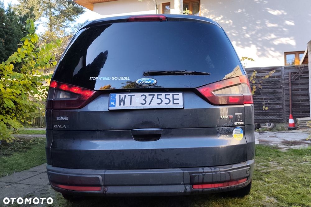 Ford Galaxy - 4
