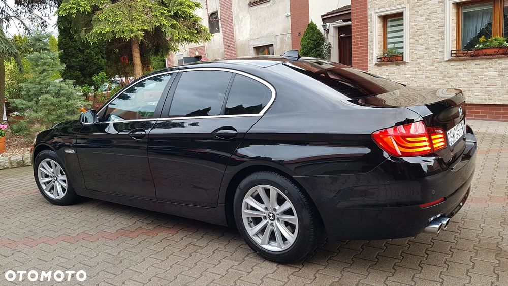 BMW Seria 5 520d Modern Line - 12