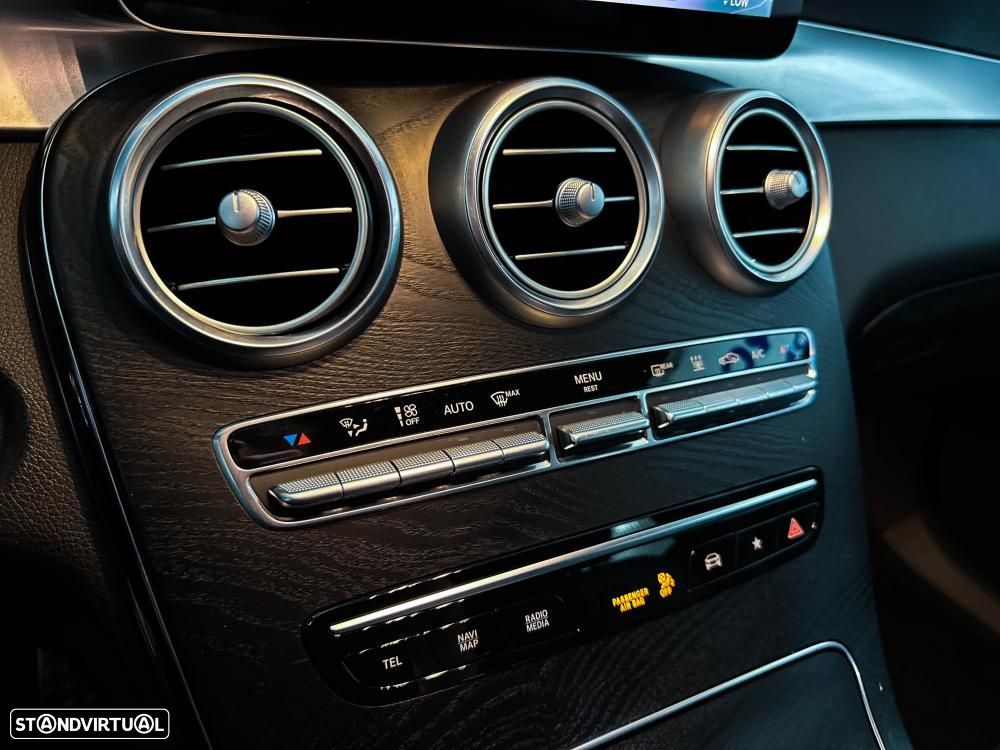 Mercedes-Benz GLC 300 e Coupe 4Matic 9G-TRONIC Edition AMG Line - 54