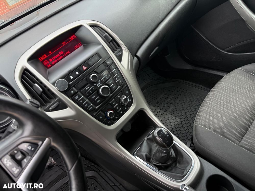 Opel Astra - 9