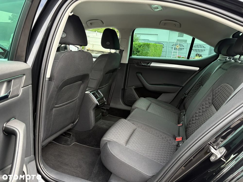 Skoda Superb - 11