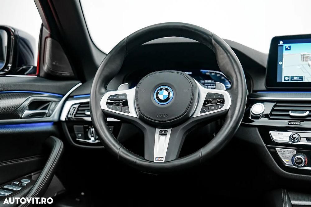 BMW 5 Series 2023 — imagine 27