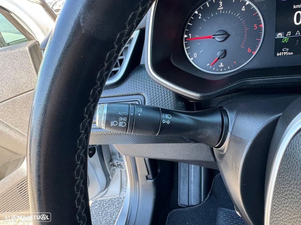 Renault Clio 1.5 Blue dCi Intens - 19