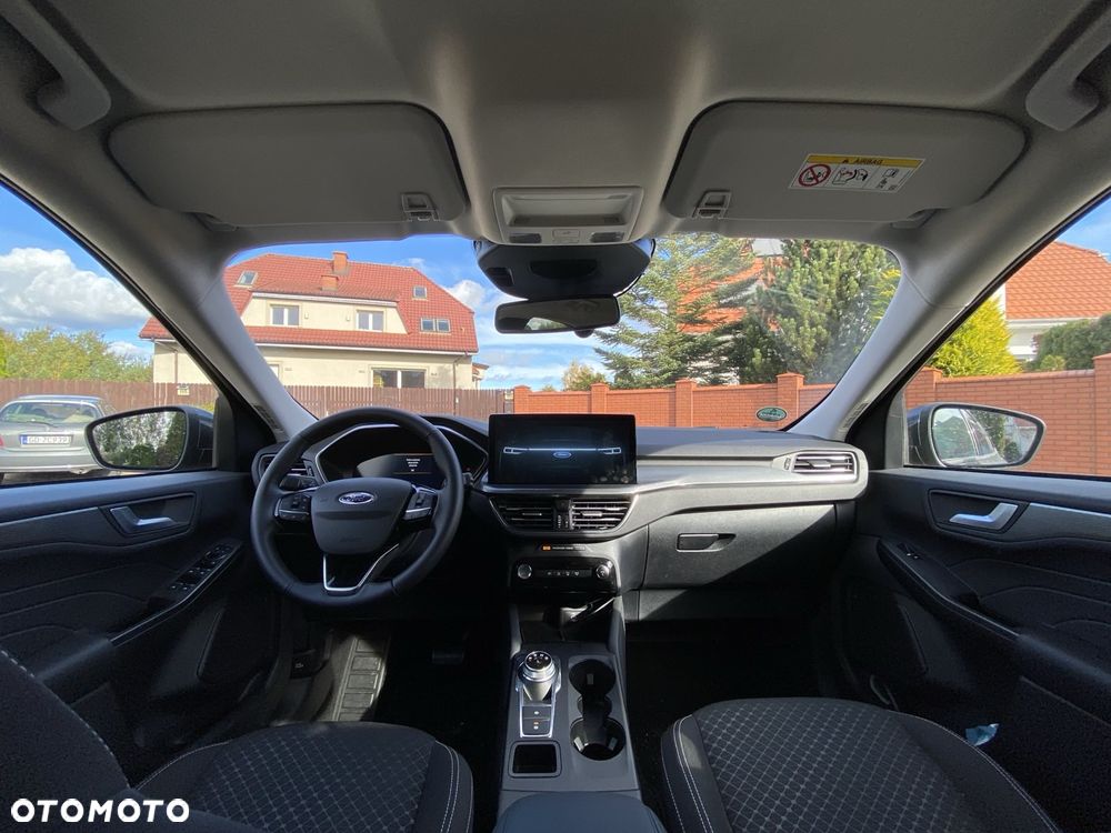 Ford Kuga 2.5 FHEV FWD Titanium - 6