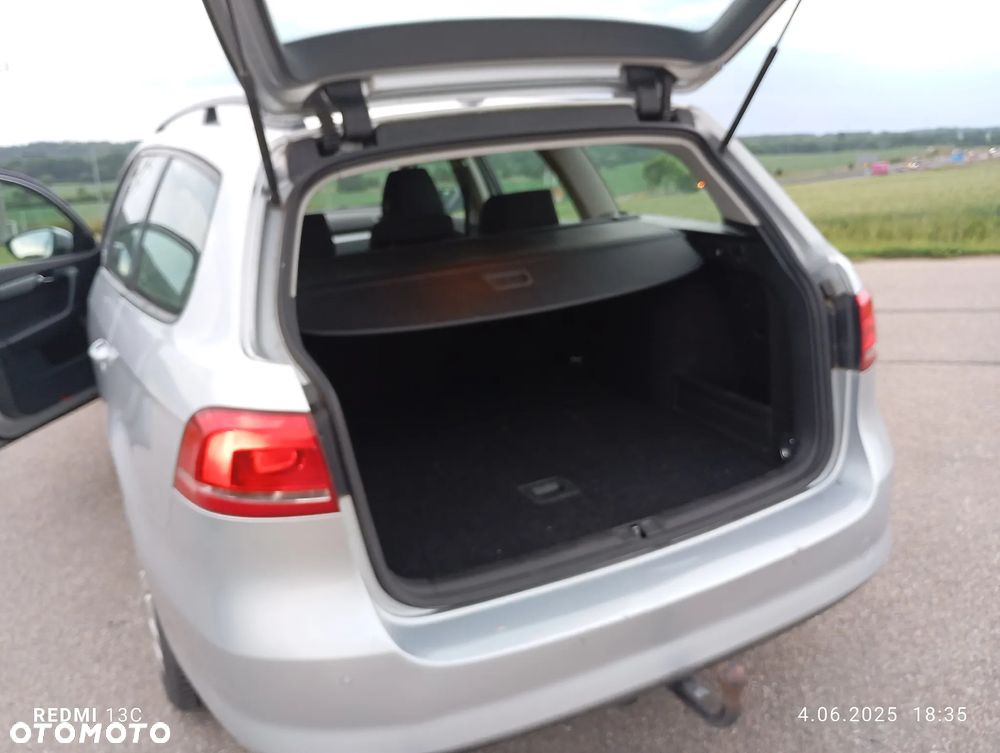 Volkswagen Passat 2.0 TDI Highline DSG - 9