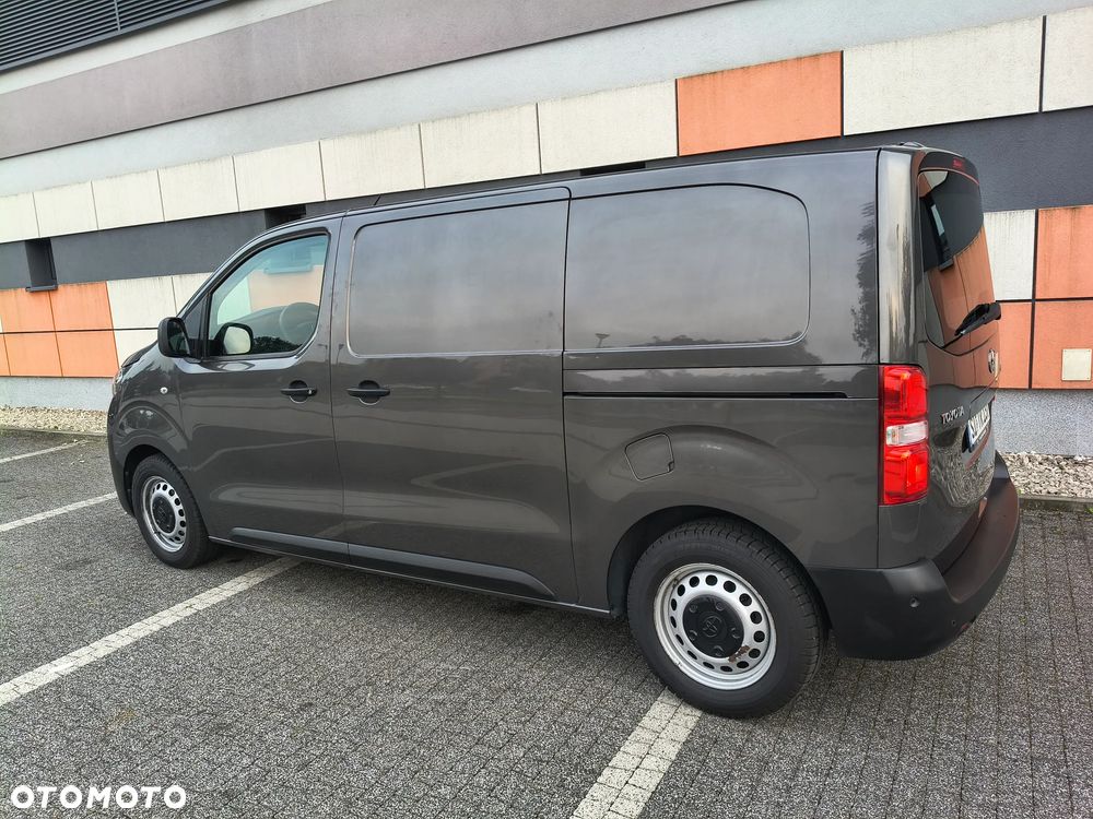 Toyota PROACE NOWY MODEL 1.5 D-4D (120KM) (L2H1) (EURO,6) KLIMA FULL OPCJA STAN IDEALNY NIE MA RDZY 100% BEZWYPADKOWY SERWIS A.S.O. DO KOŃCA ! ! ! - 4